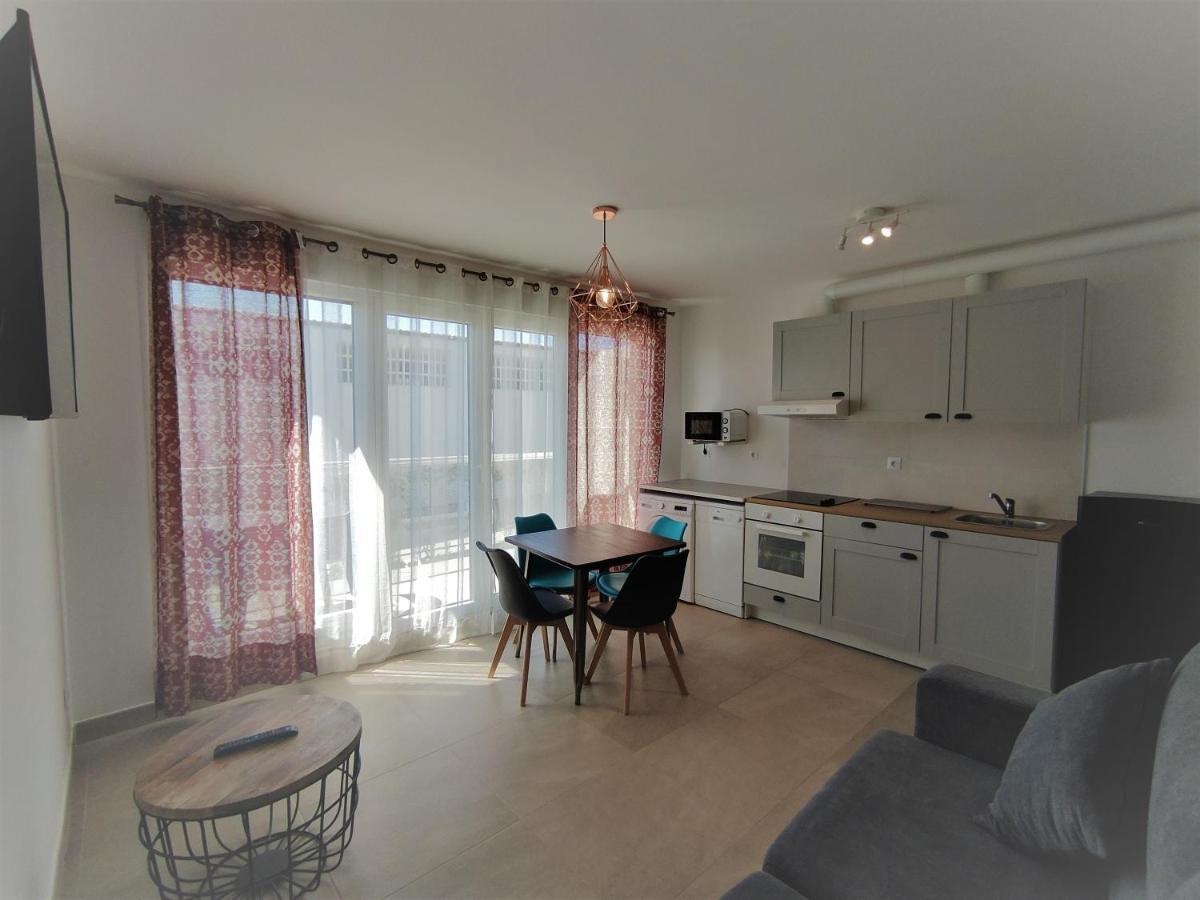Apartamentos Playa De Covachos Сото-де-ла-Марина Экстерьер фото